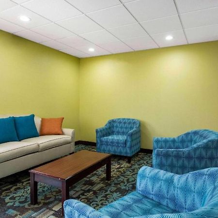Quality Inn & Suites Arnold - St Louis المظهر الخارجي الصورة